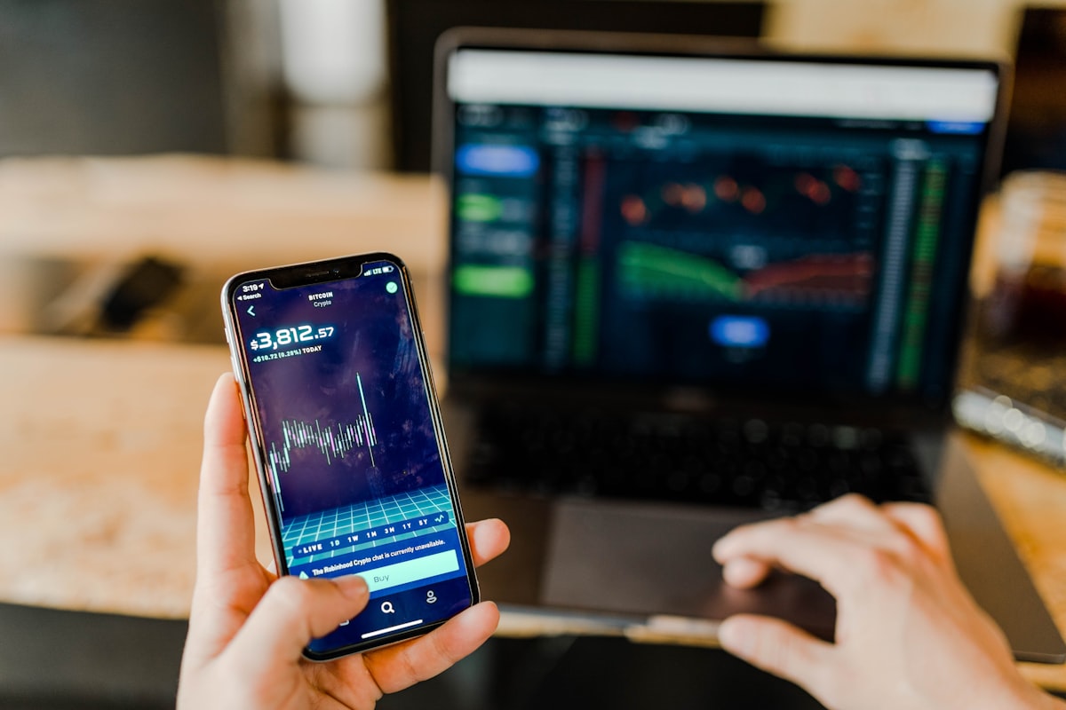 App fintech en celular