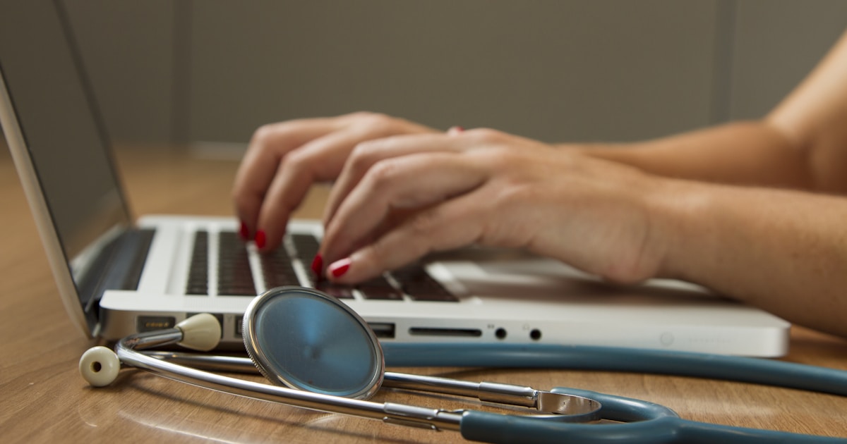 Página web para médicos en CDMX: cómo conseguir más pacientes en 2026